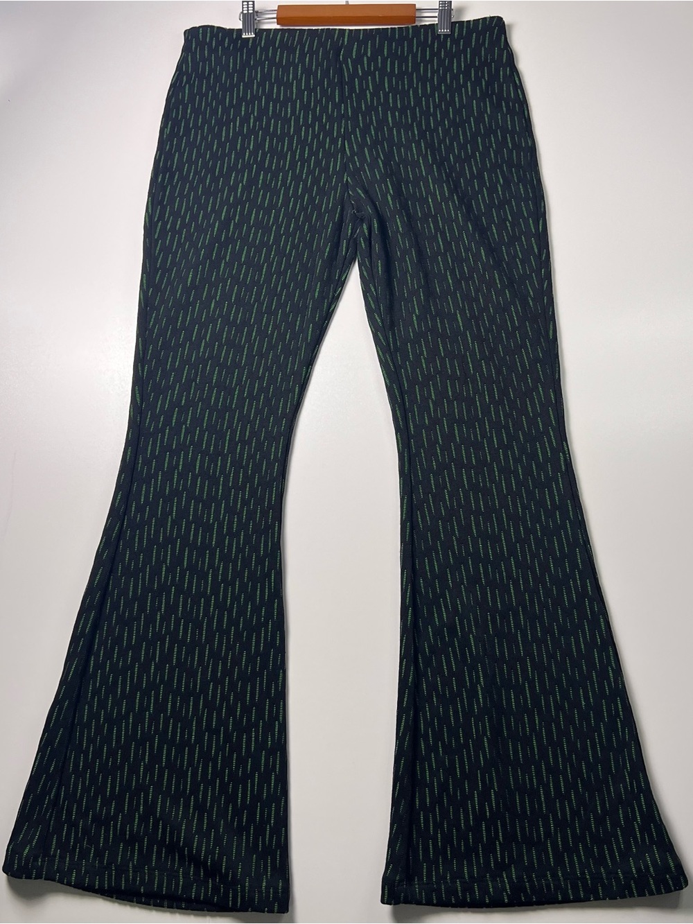 ZARA Flared Leg Knit Pants Womens Size L Black Green Stretch Elastic Waist